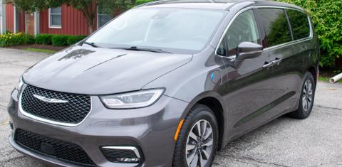 Chrysler Pacifica 2022