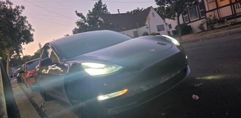 Tesla Model 3 2018