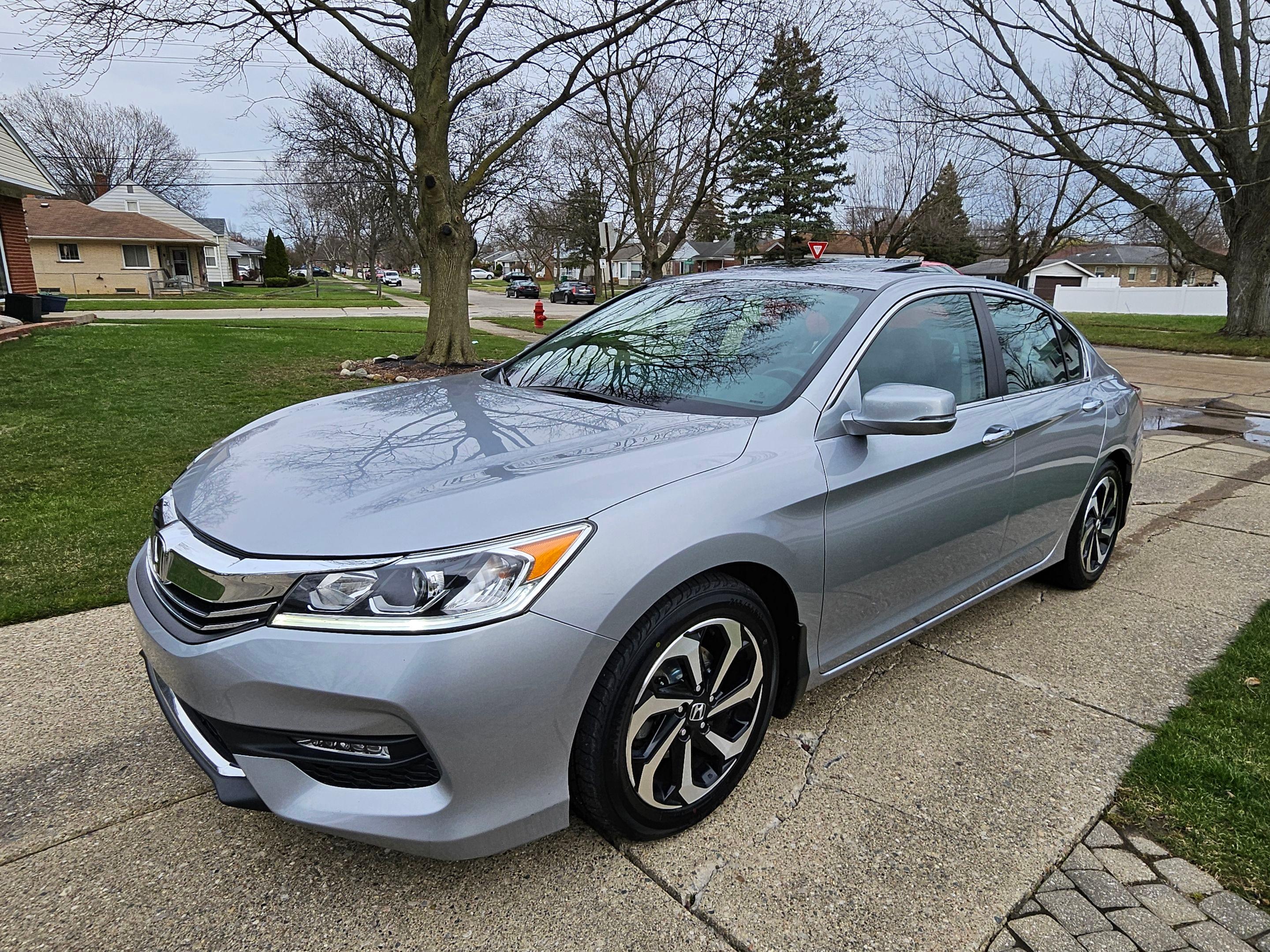 Honda Accord 2016 in Garden City, MI