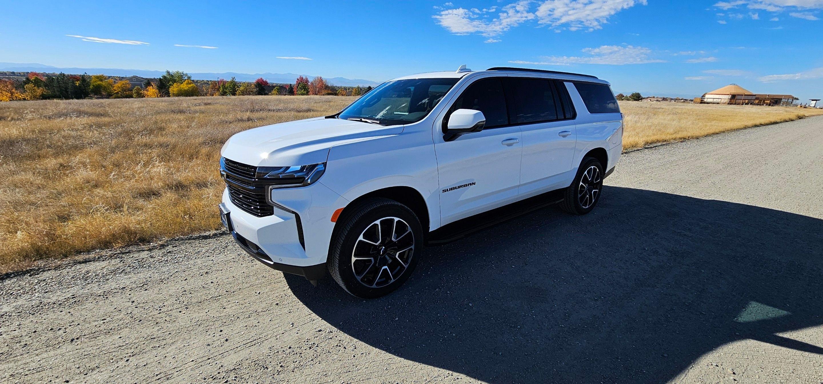 Chevrolet Suburban 2024 in Denver, CO
