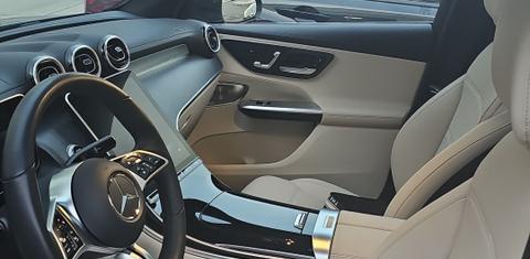 Mercedes-Benz GLC-Class 2023