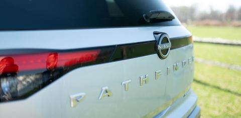 Nissan Pathfinder 2024