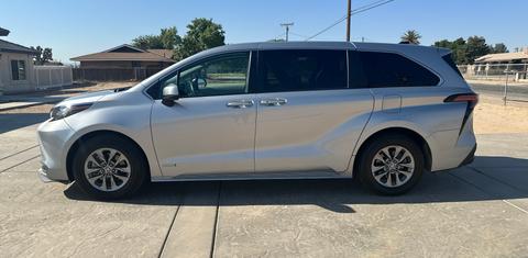 Toyota Sienna 2021
