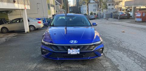 Hyundai Elantra 2024