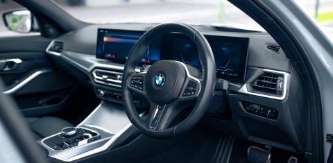 BMW 3 SERIES 2023