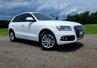 Audi Q5 car