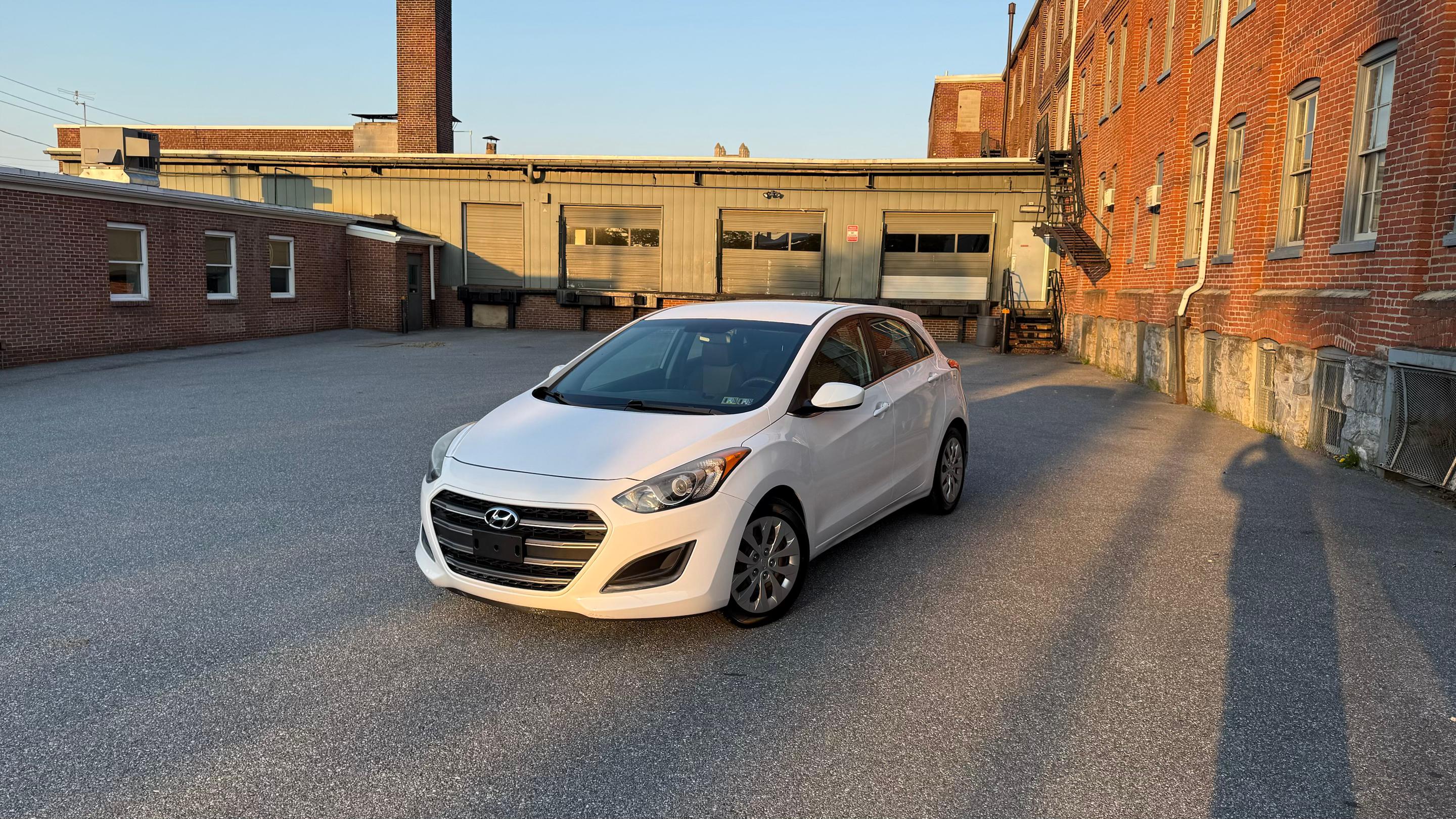 Hyundai Elantra GT 2017 in Lancaster, PA