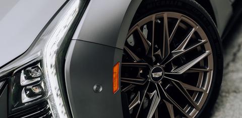 Cadillac CT5-V 2025