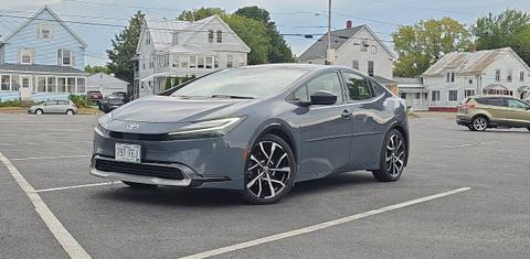 Toyota Prius Prime 2024