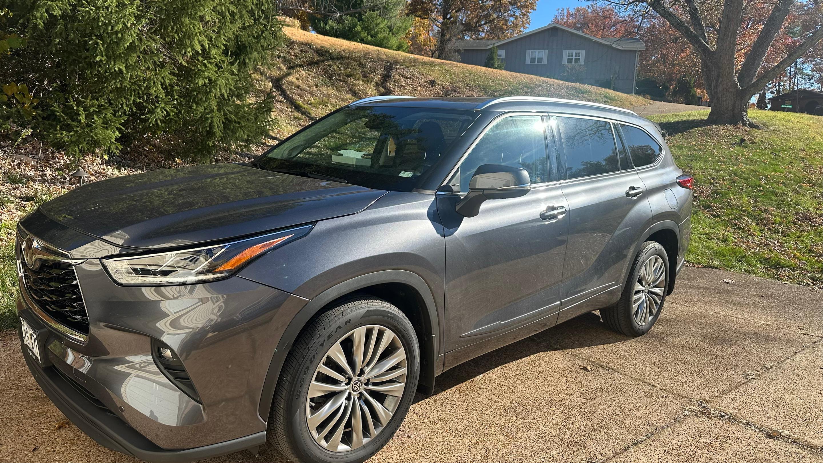 Toyota Highlander 2020 in Creve Coeur, MO