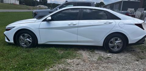 Hyundai Elantra 2025