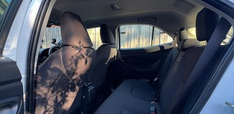 Toyota YARIS CROSS 2025