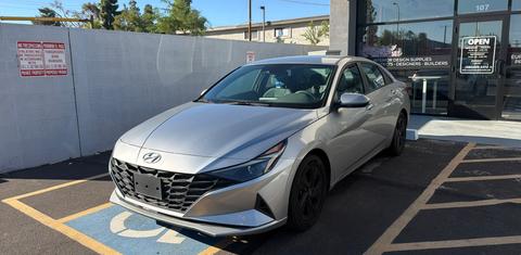 Hyundai Elantra 2021