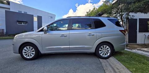 SsangYong STAVIC 2014