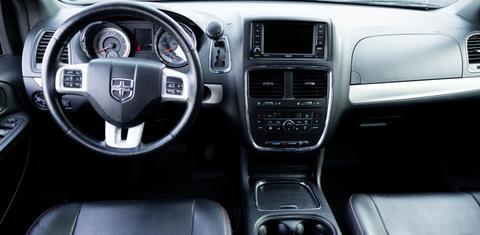 Dodge Grand Caravan 2017