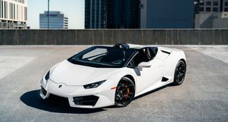 How To Rent A Lamborghini: Ultimate Guide for a Luxurious Ride