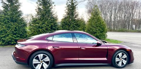 Porsche Taycan 2023