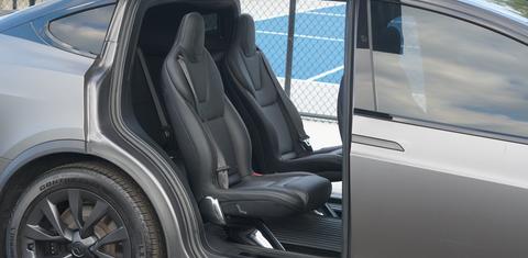 Tesla Model X 2022