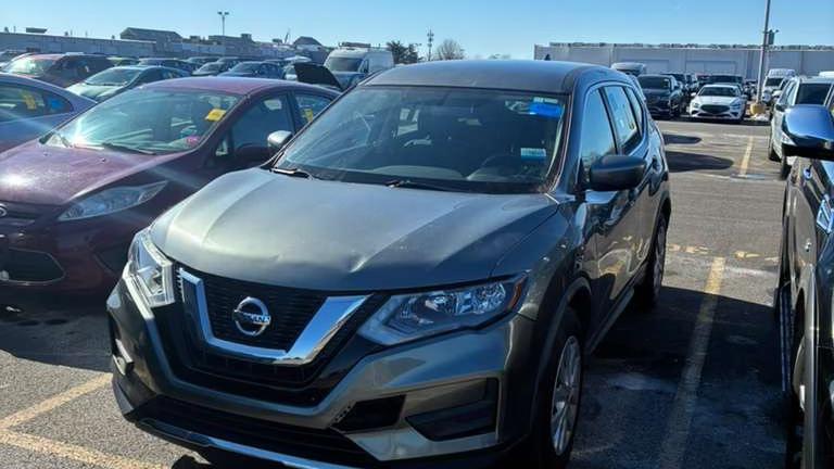 Nissan Rogue 2018 in 