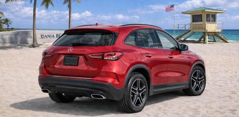 Mercedes-Benz GLA-Class 2021