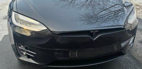 Tesla Model X 2016