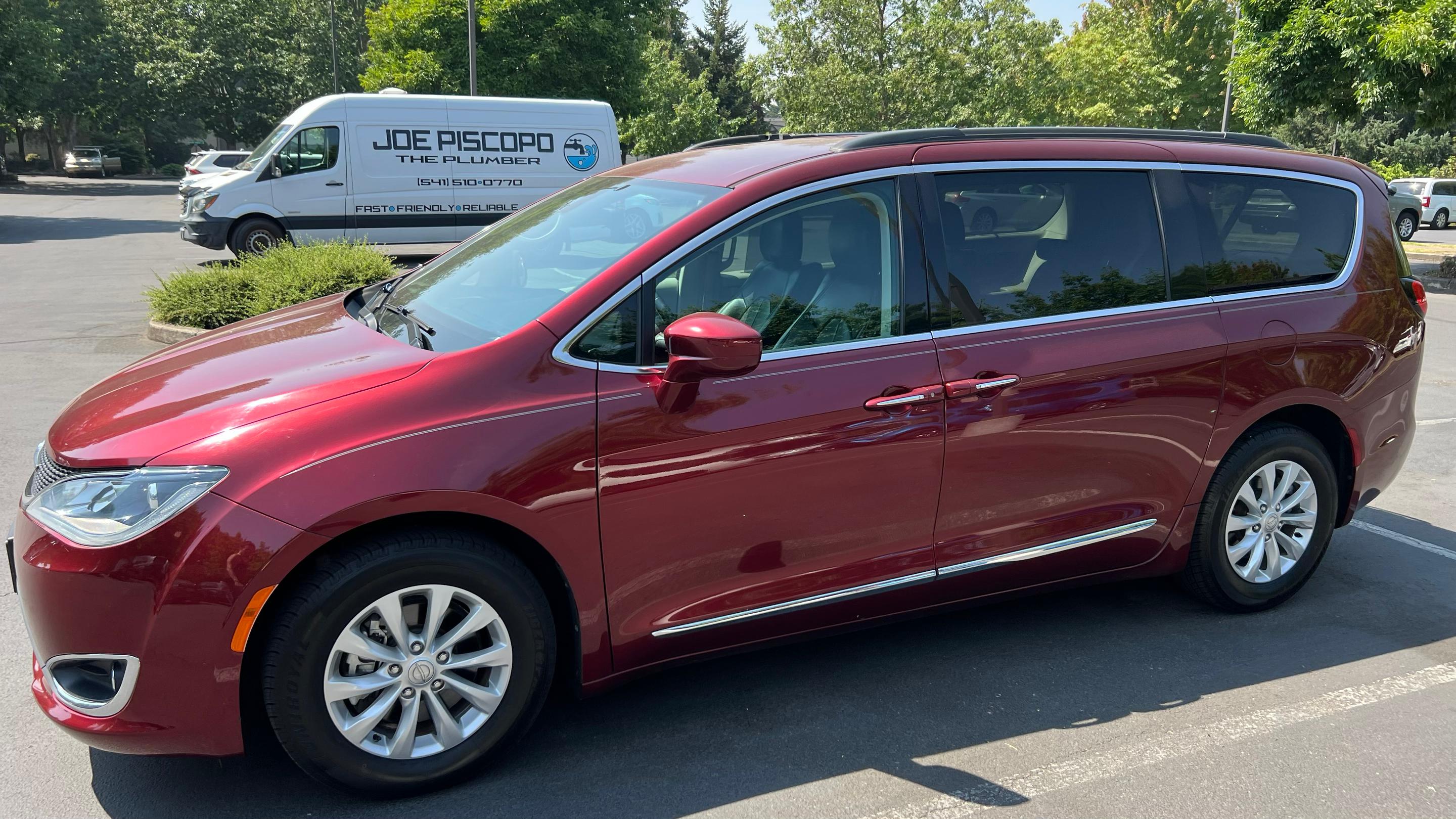 Chrysler Pacifica 2017 in Eugene, OR