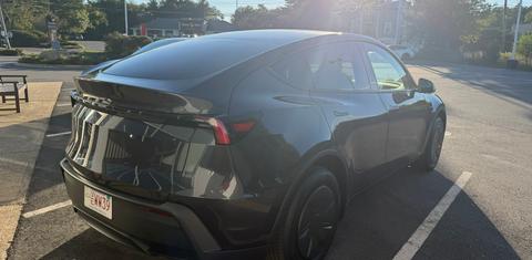 Tesla Model Y 2026