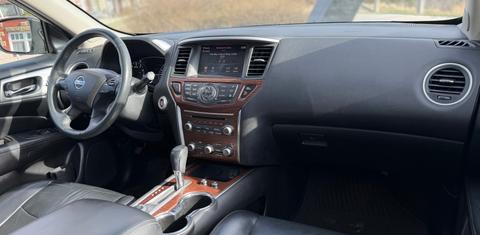 Nissan Pathfinder 2018