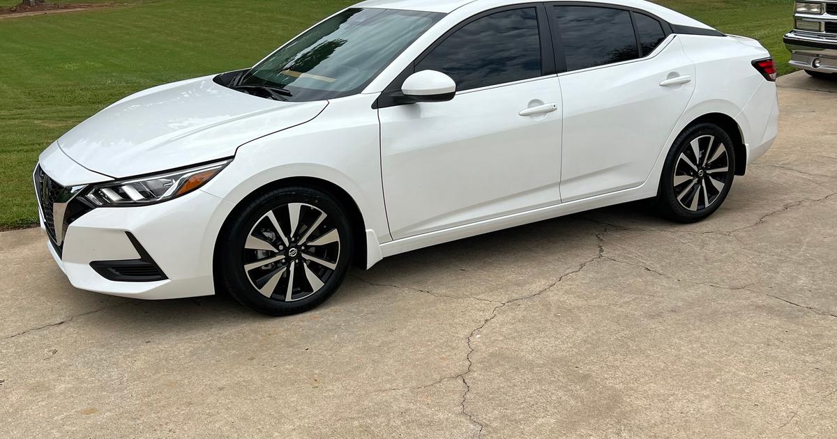 Nissan Sentra 2023 rental in LaGrange, GA by Gee H. Turo
