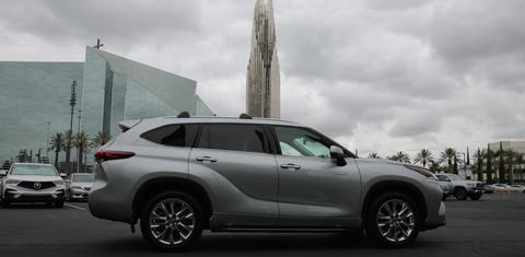 Toyota Highlander Hybrid 2020