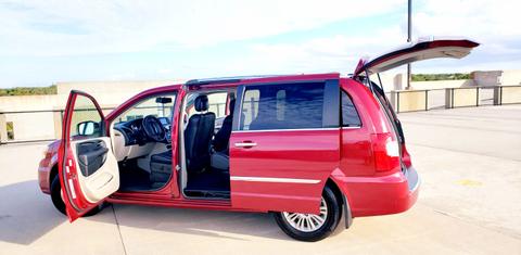 Chrysler Town & Country 2015