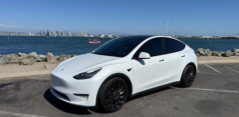 Tesla Model Y 2020
