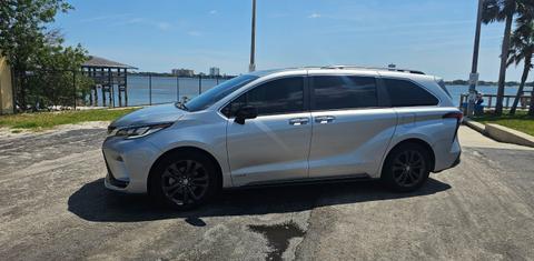 Toyota Sienna 2021