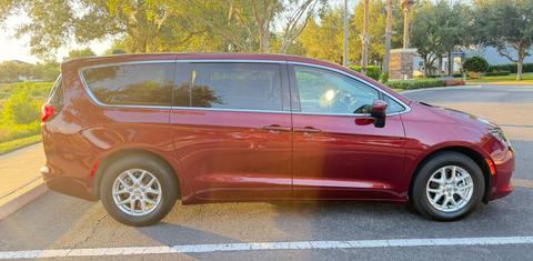Chrysler Voyager 2022