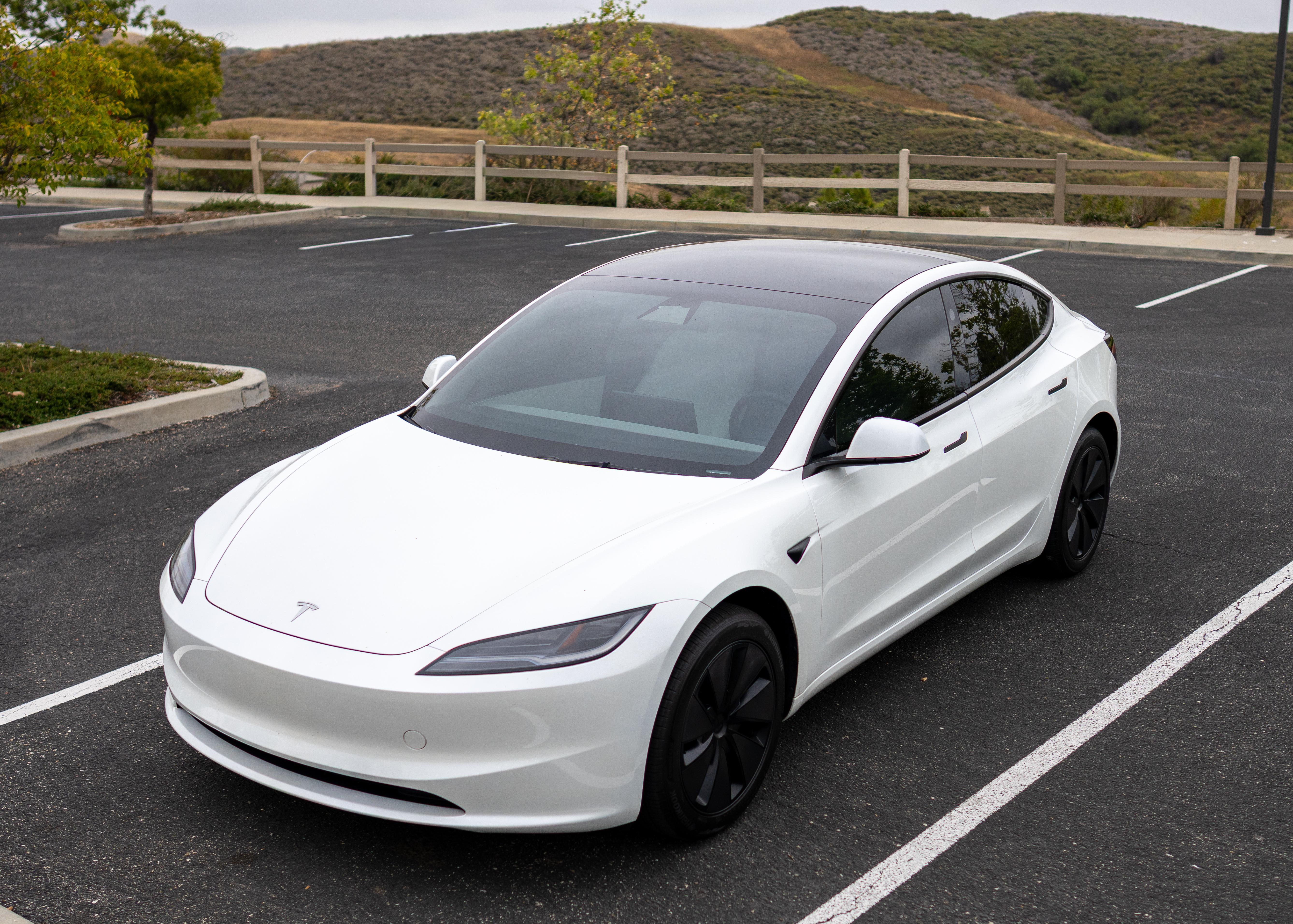 Tesla Model 3 2025 in Simi Valley, CA