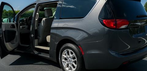 Chrysler Pacifica 2017