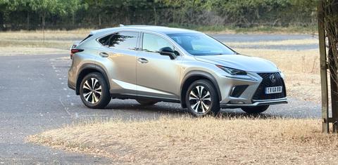 Lexus NX300h 2018