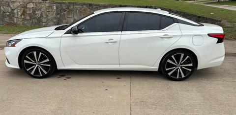 Nissan Altima 2020