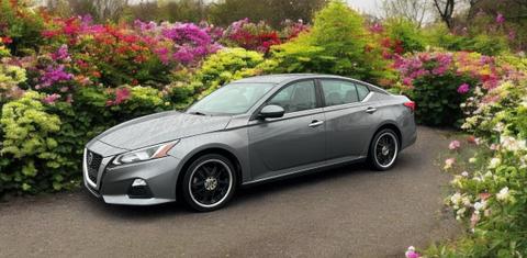 Nissan Altima 2020