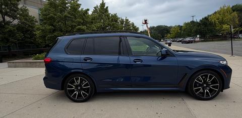 BMW X7 2021