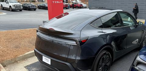 Tesla Model Y 2026