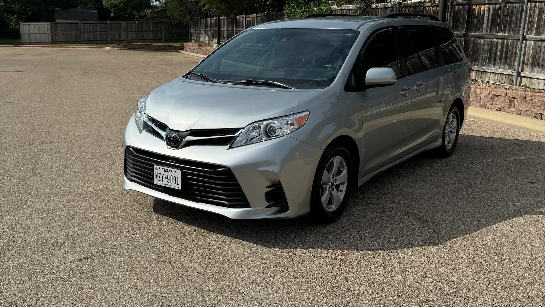 Toyota Sienna 2020 in Killeen, TX