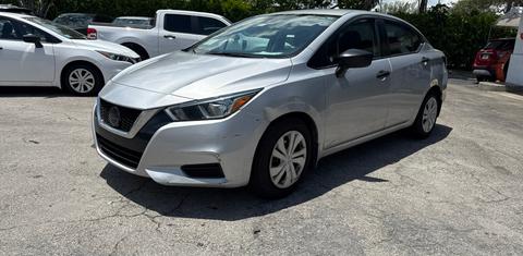 Nissan Versa 2021