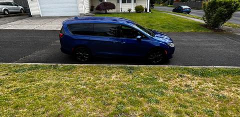 Chrysler Pacifica 2018