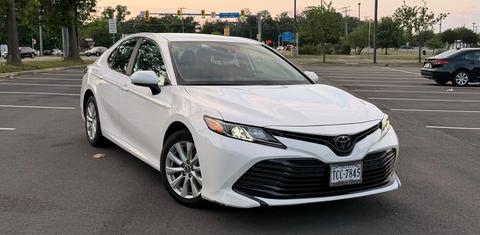 Toyota Camry 2019