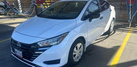Nissan Versa 2025