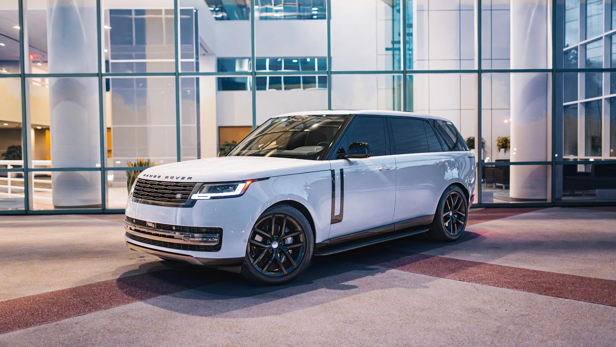 Land Rover Range Rover 2024 in South Farmingdale, NY