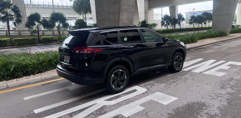 Nissan Rogue 2025