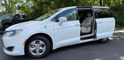 Chrysler Pacifica 2017