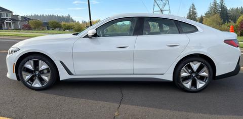 BMW i4 2025